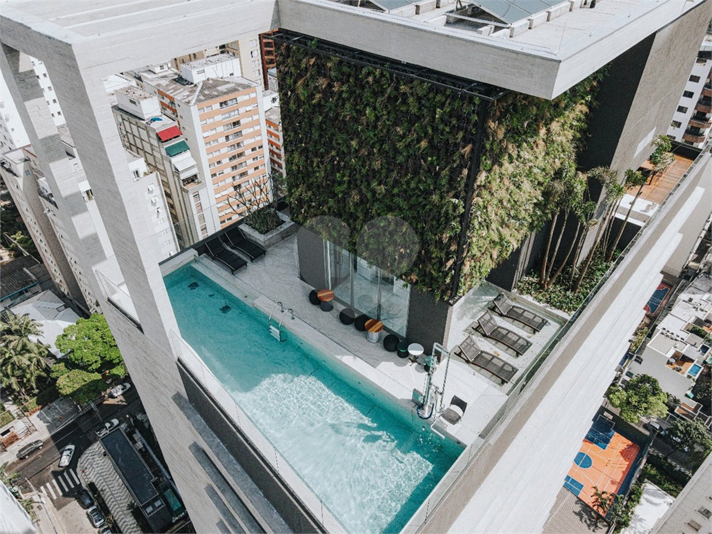 Apartamento à venda com 3 suítes em Itaim Bibi, São Paulo, SP