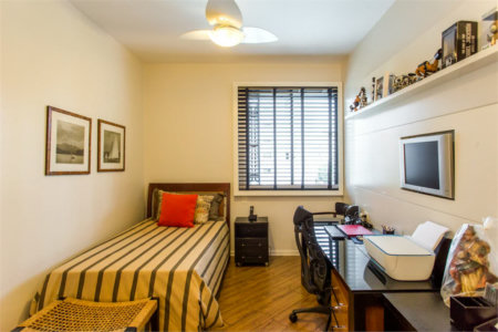Apartamento à venda com 4 suítes em Real Parque, São Paulo, SP