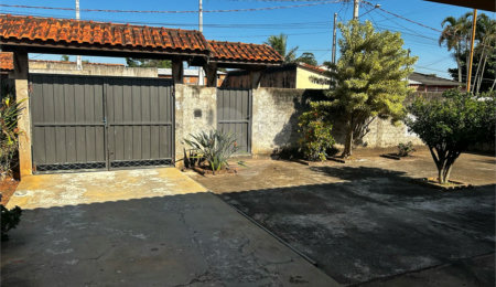 Casa à venda com 2 quartos, sendo 1 suíte,  em Chapadinha, Itapetininga, SP