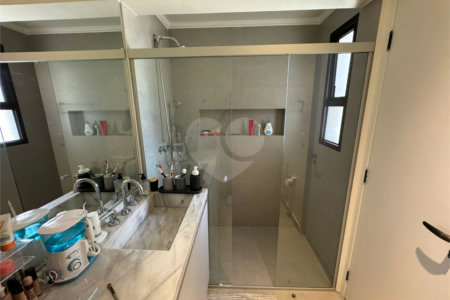 Apartamento à venda com 3 suítes em Indianópolis, São Paulo, SP