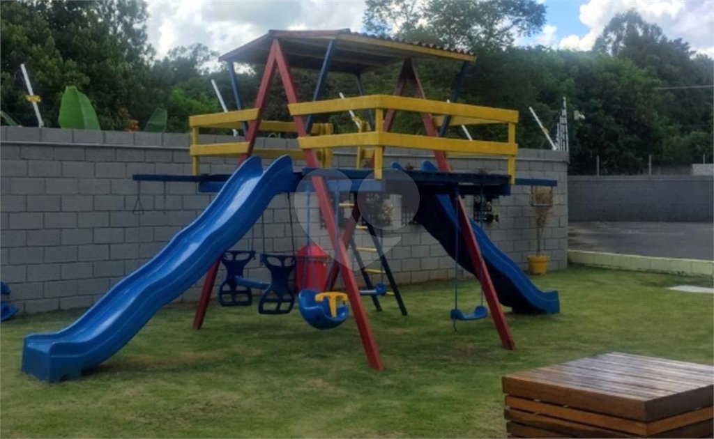 Apartamento à venda com 2 quartos, sendo 1 suíte, em Pinheirinho, Vinhedo, SP