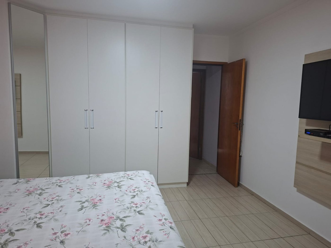 Casa à venda com 2 suítes em Vila Rosália, Guarulhos, SP
