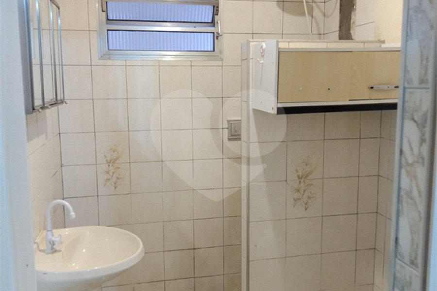 Sobrado à venda com 2 quartos em Tremembé, São Paulo, SP