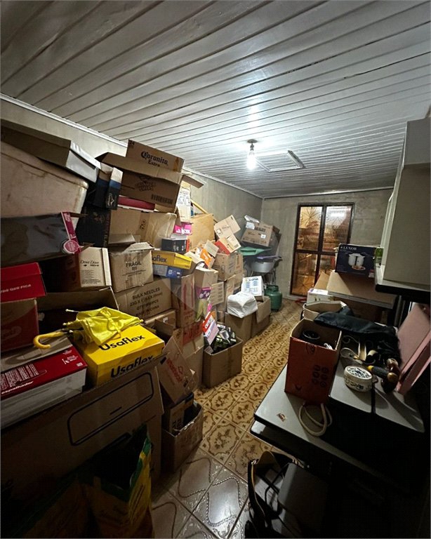Sobrado à venda com 6 quartos, sendo 1 suíte, no Centro, Ponta Porã, MS