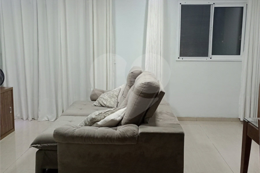 Casa à venda com 3 quartos, sendo 2 suítes, no condomínio Palmas do Tremembé, São Paulo - SP