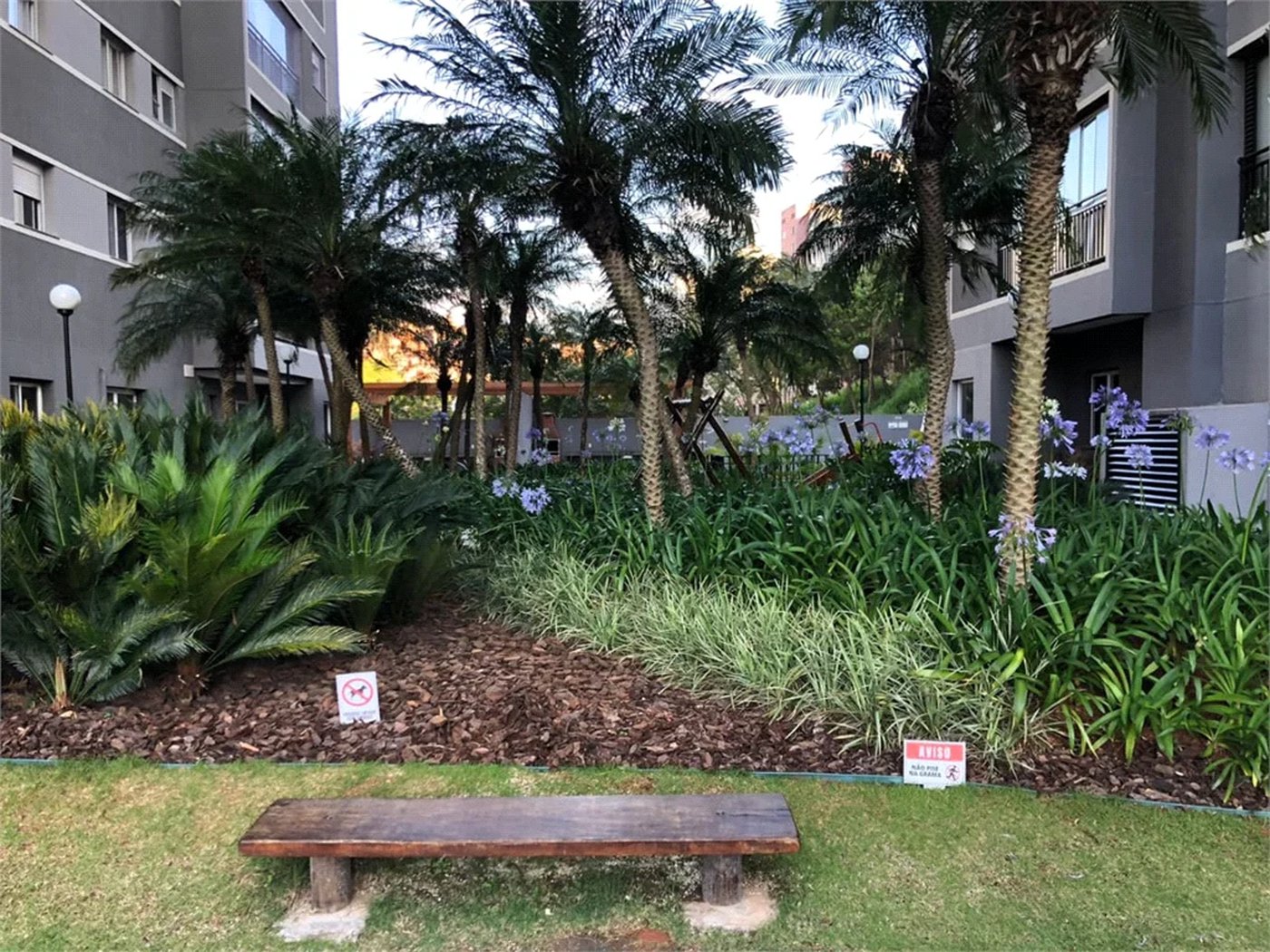 Apartamento à venda com 2 quartos em Parque Reboucas, São Paulo, SP