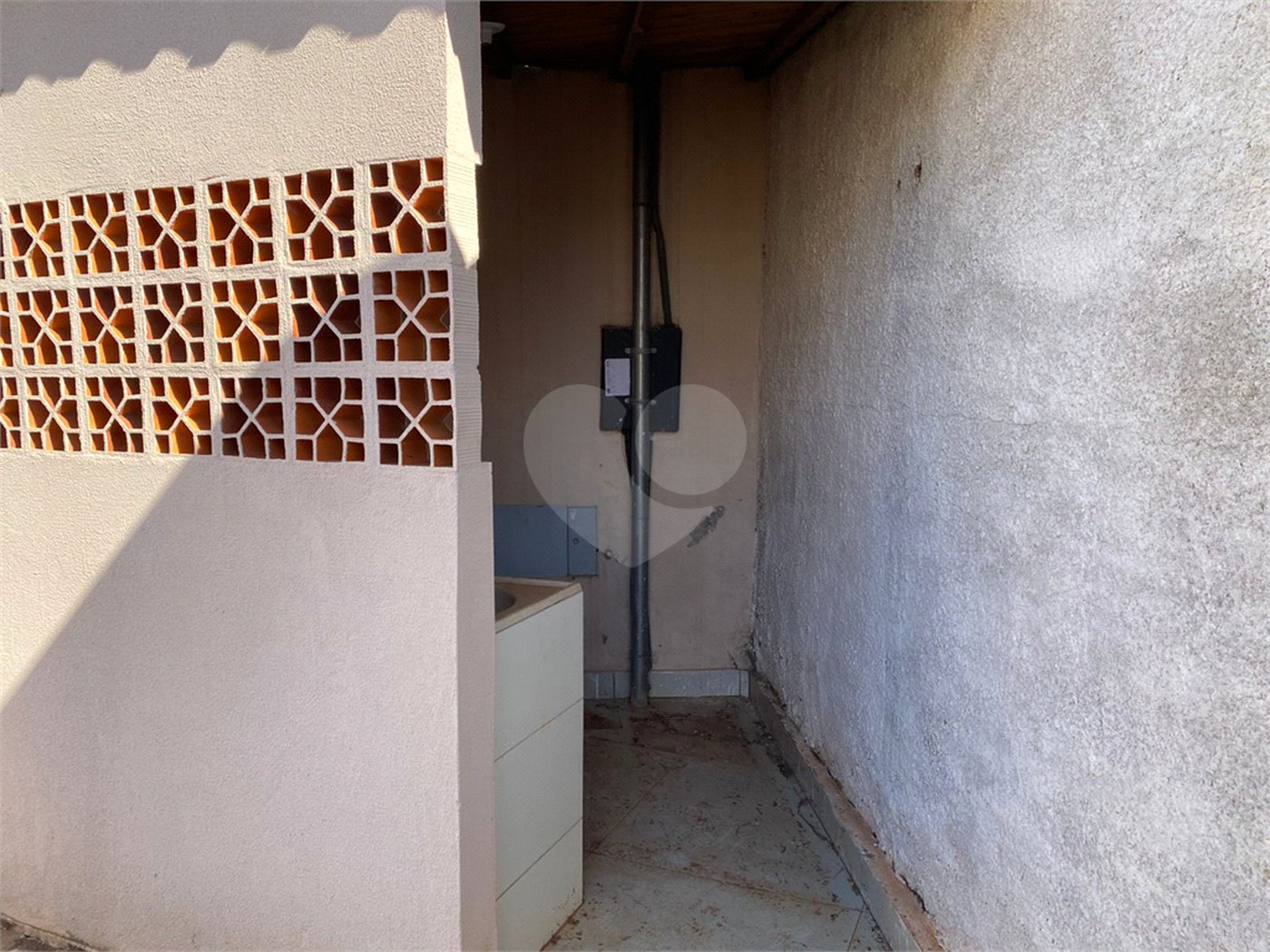 Casa à venda com 3 quartos, sendo 1 suíte, em Jardim Primavera I, Ponta Porã, MS