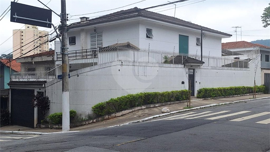 Sobrado à venda com 6 quartos, sendo 4 suítes, em Tremembé, São Paulo, SP