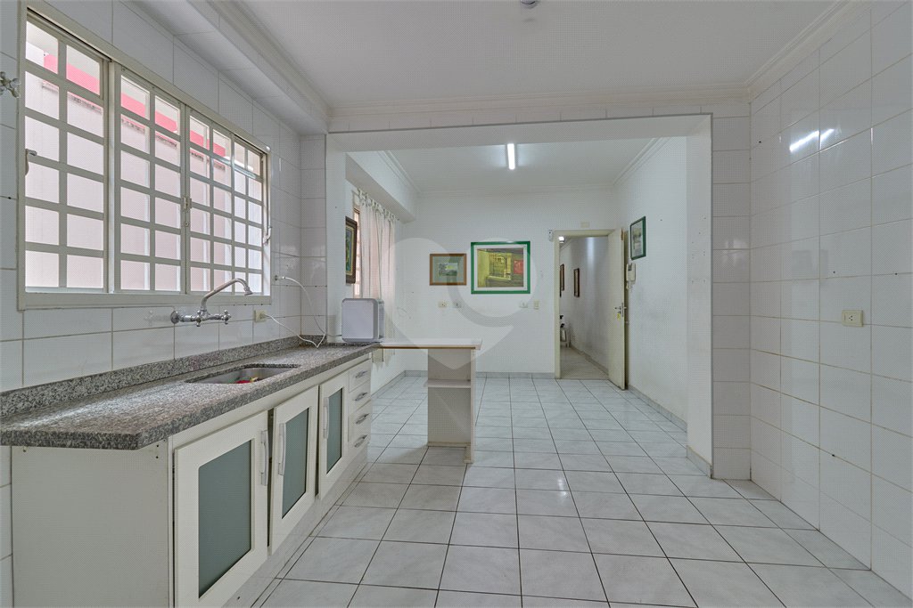 Sobrado à venda com 3 quartos, sendo 1 suíte, em Jardim Prudência, São Paulo, SP