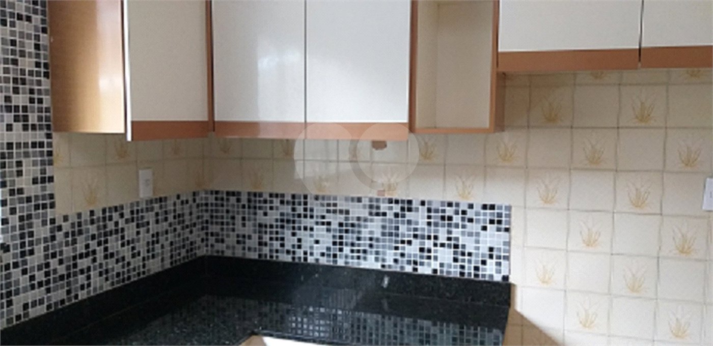 Sobrado à venda com 3 quartos em Água Fria, São Paulo, SP