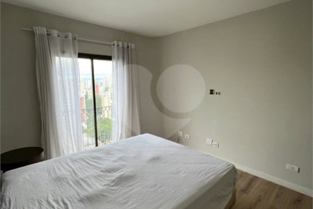 Apartamento à venda com 3 quartos, sendo 2 suítes,  em Vila Suzana, São Paulo, SP