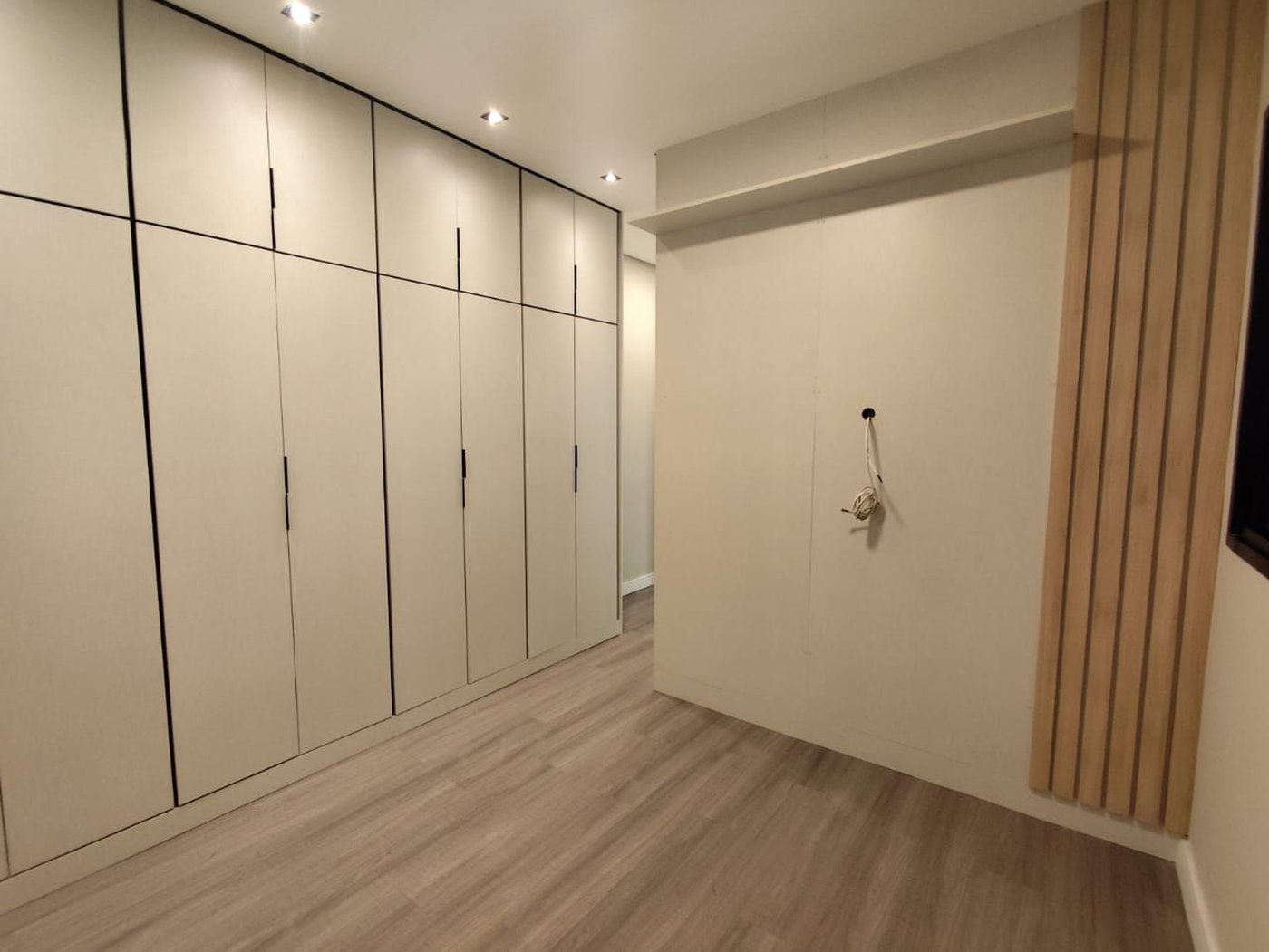 Cobertura com 3 dormitórios à venda, 225 m² por R$ 1.900.000,00 - Pompéia - Santos/SP