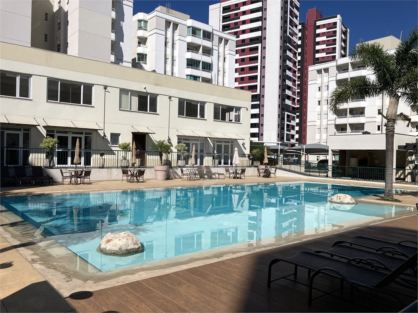 Apartamento à venda com 3 quartos, sendo 1 suíte, em Jardim Vera Cruz, Sorocaba, SP