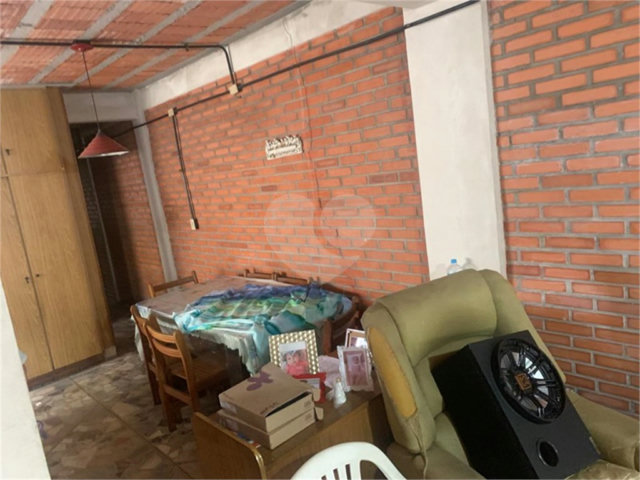 Casa à venda com 2 quartos, sendo 1 suíte,  em Vila Guilherme, São Paulo, SP
