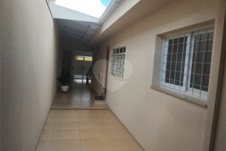 Casa Térrea à venda com 3 quartos, sendo 1 suíte, em Jardim Botânico, Araraquara, SP