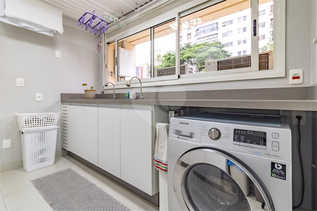 Apartamento à venda com 4 suítes em Vila Mariana, São Paulo, SP
