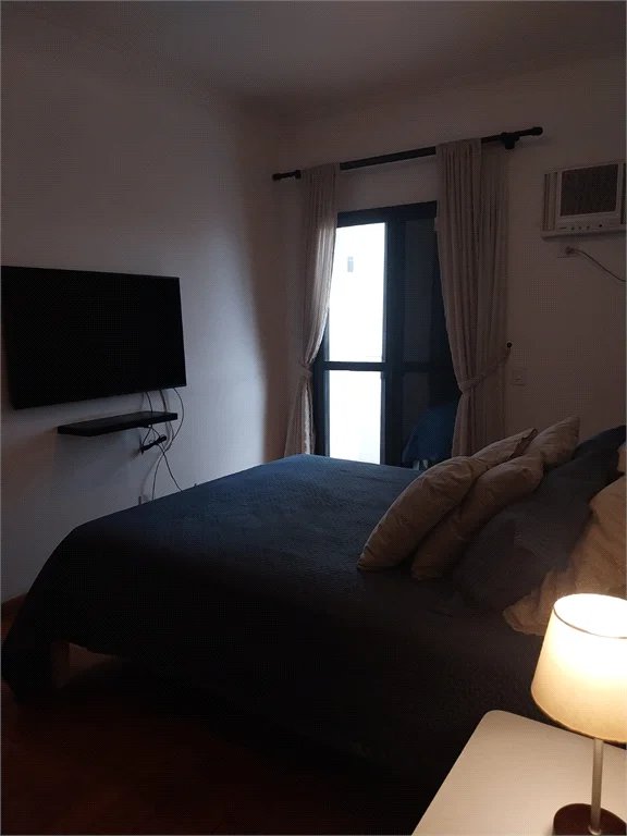 Apartamento à venda com 4 quartos, sendo 1 suíte, em Vila Ipojuca, São Paulo, SP