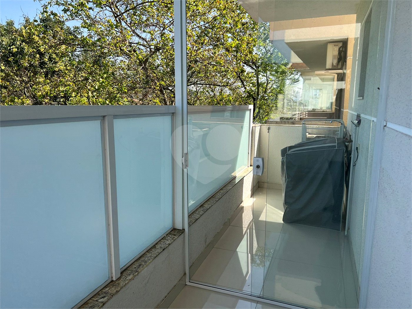 Casa à venda com 4 suítes no condomínio Bellagio, São Paulo - SP