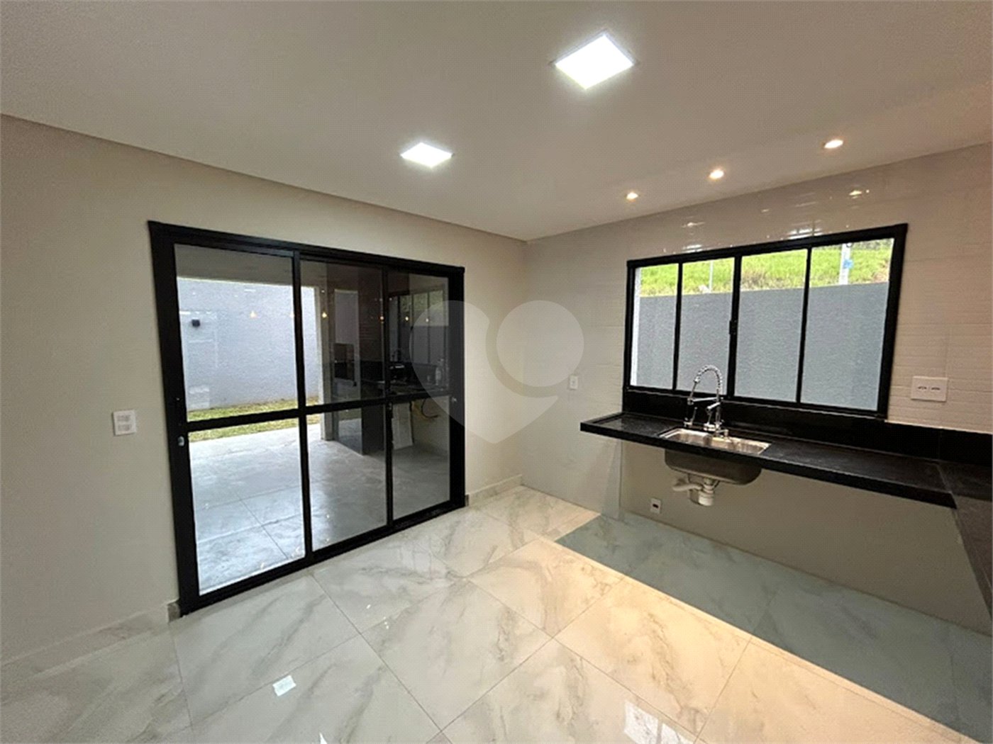 Casa à venda com 3 quartos, sendo 1 suíte, em Toctao Argon Atibaia, Atibaia, SP