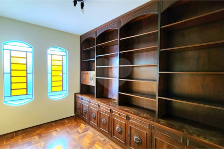 Casa à venda com 3 quartos, sendo 1 suíte, no Centro, Araraquara, SP