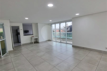 Apartamento à venda com 2 quartos, sendo 1 suíte, em Santa Teresinha, São Paulo, SP
