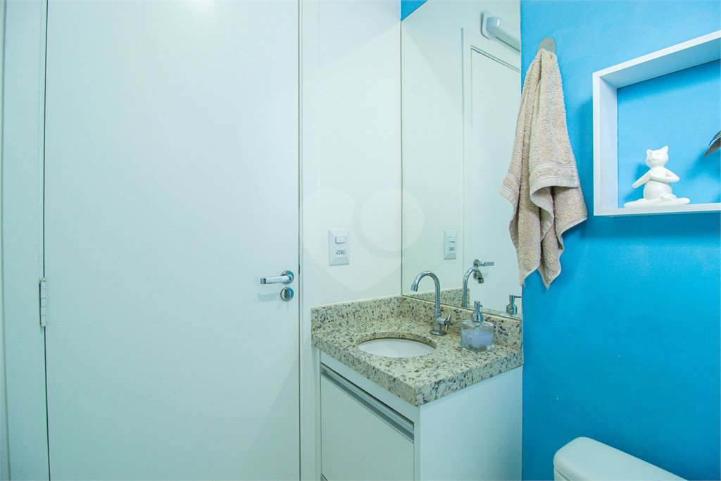 Casa à venda com 2 suítes no condomínio Residencial Living Sabara, São Paulo - SP