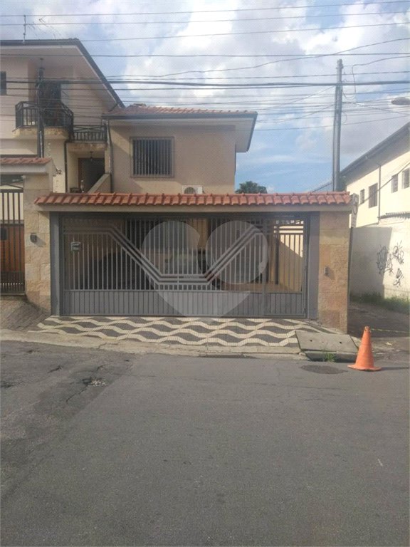 Sobrado à venda com 3 quartos, sendo 1 suíte, em Vila Mazzei, São Paulo, SP