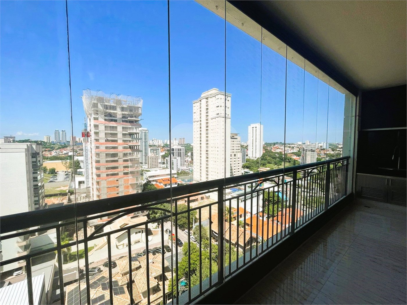 Apartamento à venda com 3 suítes em Jardim Portal da Colina, Sorocaba, SP
