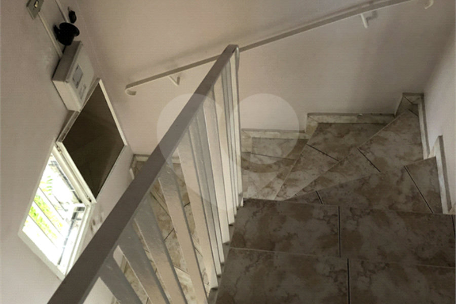 Sobrado à venda com 3 quartos, sendo 1 suíte, em Vila Gustavo, São Paulo, SP