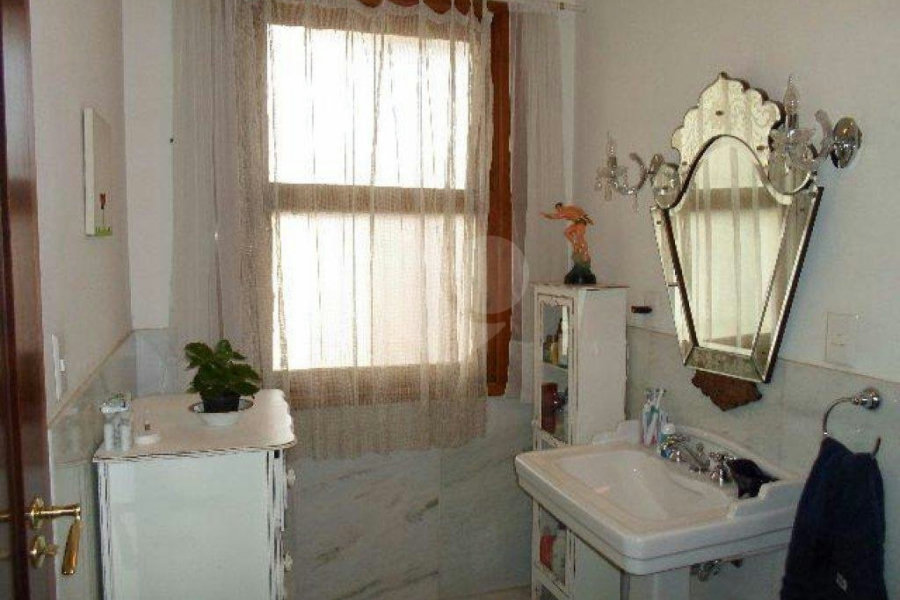Apartamento à venda com 2 quartos em Bela Vista, São Paulo, SP