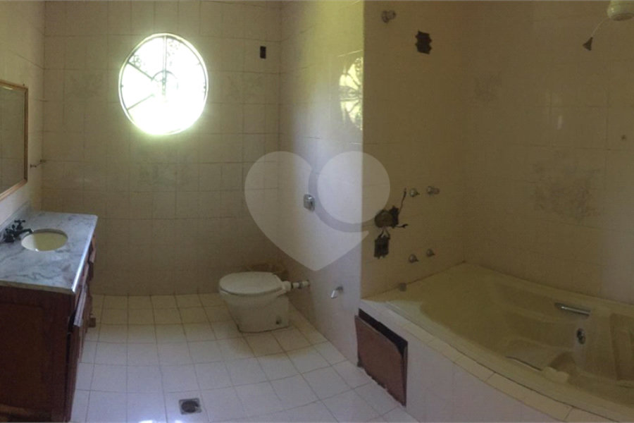 Sítio à venda com 9 quartos, sendo 4 suítes, em Remédios, Mairiporã, SP