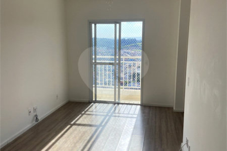Apartamento à venda com 2 quartos, sendo 1 suíte, em Jardim Itamarati, Poá, SP
