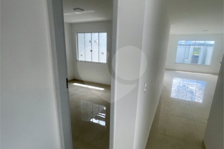 Casa em condomínio à venda com 3 quartos, sendo 1 suíte, em Guaratiba, Rio de Janeiro, RJ