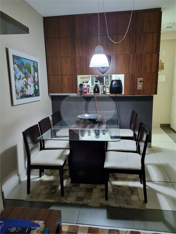 Apartamento à venda com 3 quartos, sendo 1 suíte, em Água Branca, São Paulo, SP