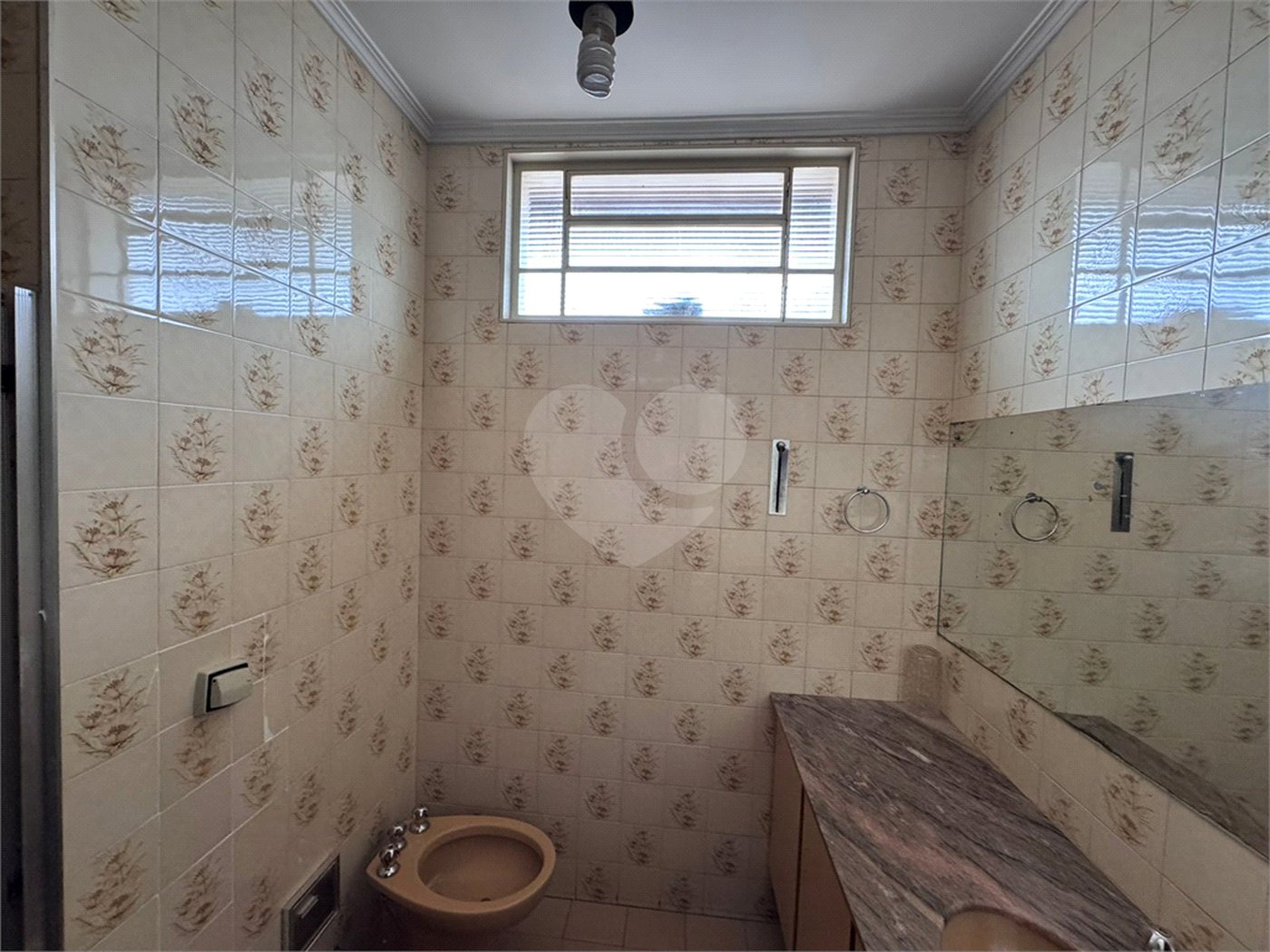 Sobrado à venda com 4 quartos, sendo 3 suítes, em Jardim América, Ribeirão Preto, SP