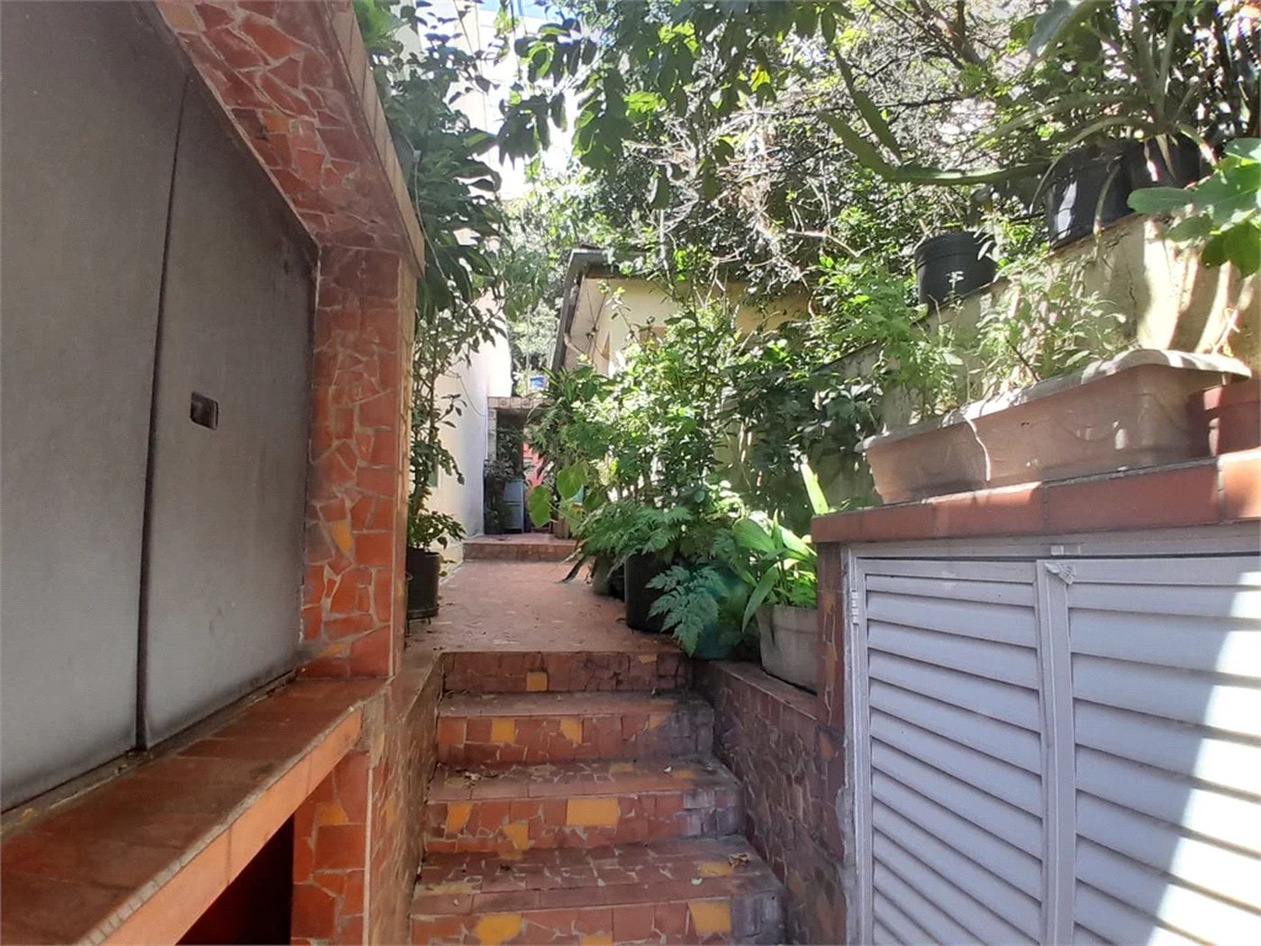 Casa à venda com 4 quartos em Vila Ipojuca, São Paulo, SP