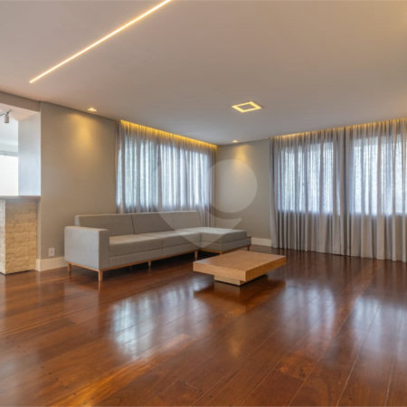 Apartamento à venda com 4 suítes em Vila Sofia, São Paulo, SP