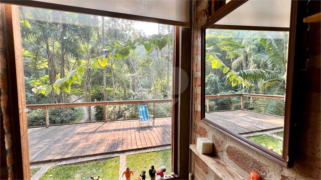 Casa à venda com 4 quartos, sendo 1 suíte, em Serra da Cantareira, Mairiporã, SP