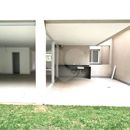 Casa à venda com 4 suítes no condomínio Vila Arese, São Paulo - SP