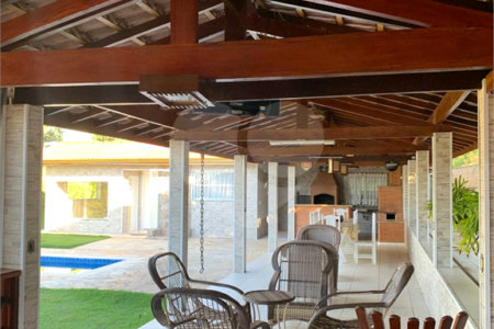 Casa Térrea à venda com 3 quartos, sendo 1 suíte, em Alpes D'ouro, Bom Jesus dos Perdões, SP