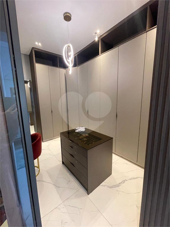 Casa à venda ou para alugar com 4 suítes no condomínio Jardim Salto Grande, Araraquara - SP