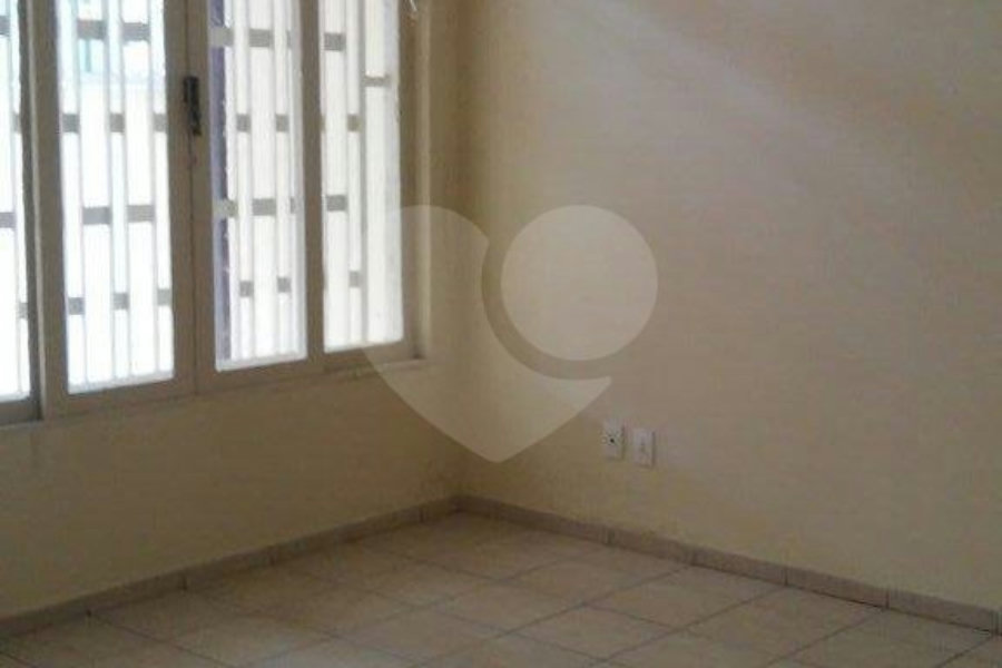 Casa à venda com 4 quartos em Santana, São Paulo, SP