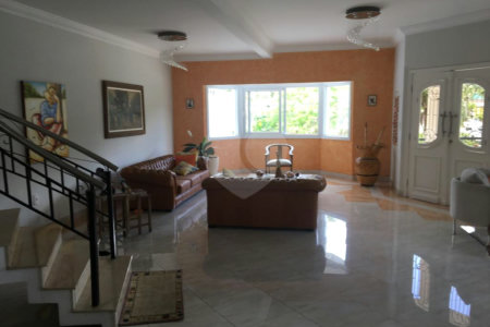Casa à venda com 3 suítes no condomínio Aruã, Mogi das Cruzes - SP