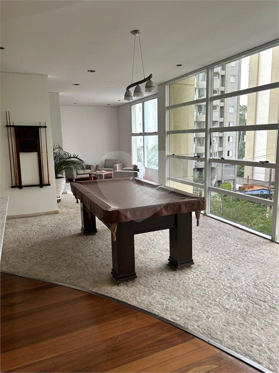 Apartamento à venda com 2 quartos, sendo 1 suíte,  em Paraíso do Morumbi, São Paulo, SP