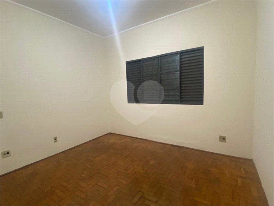 Casa à venda com 3 quartos, sendo 1 suíte, no Centro, Araraquara, SP