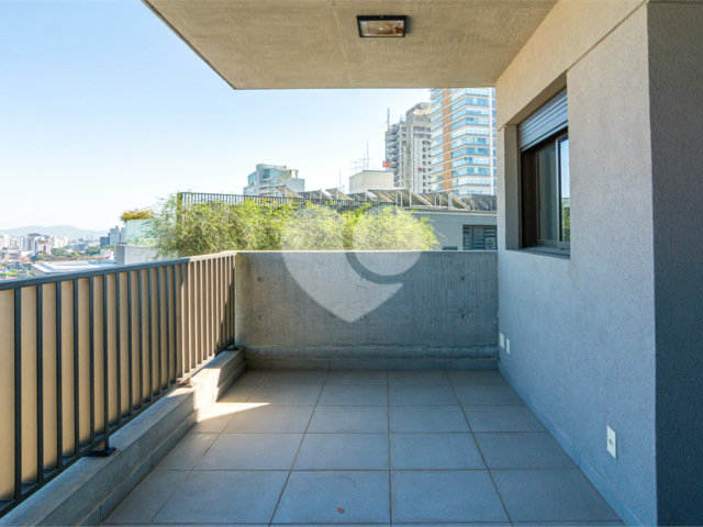 Apartamento para alugar com 2 quartos, sendo 1 suíte,  em Vila Madalena, São Paulo, SP
