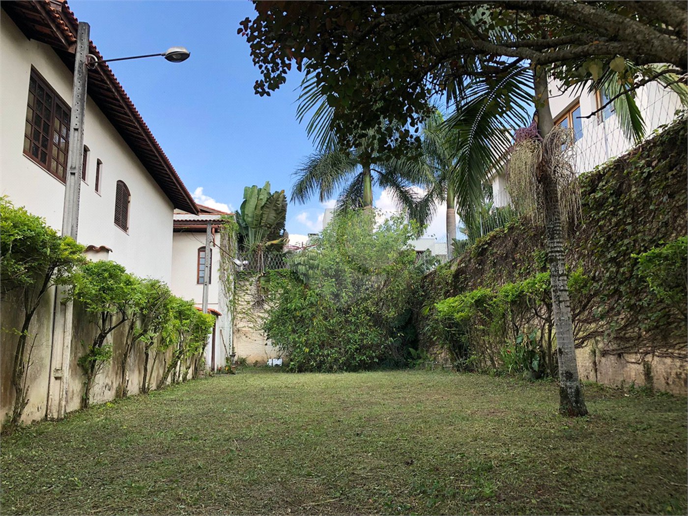 Terreno à venda no condomínio Não Tem, São Paulo - SP