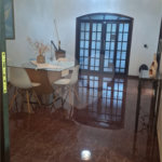 Sobrado à venda ou para alugar com 4 suítes em Sitio Paredão, Ferraz de Vasconcelos, SP