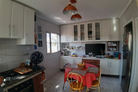 Sobrado à venda com 2 quartos em Vila Gustavo, São Paulo, SP