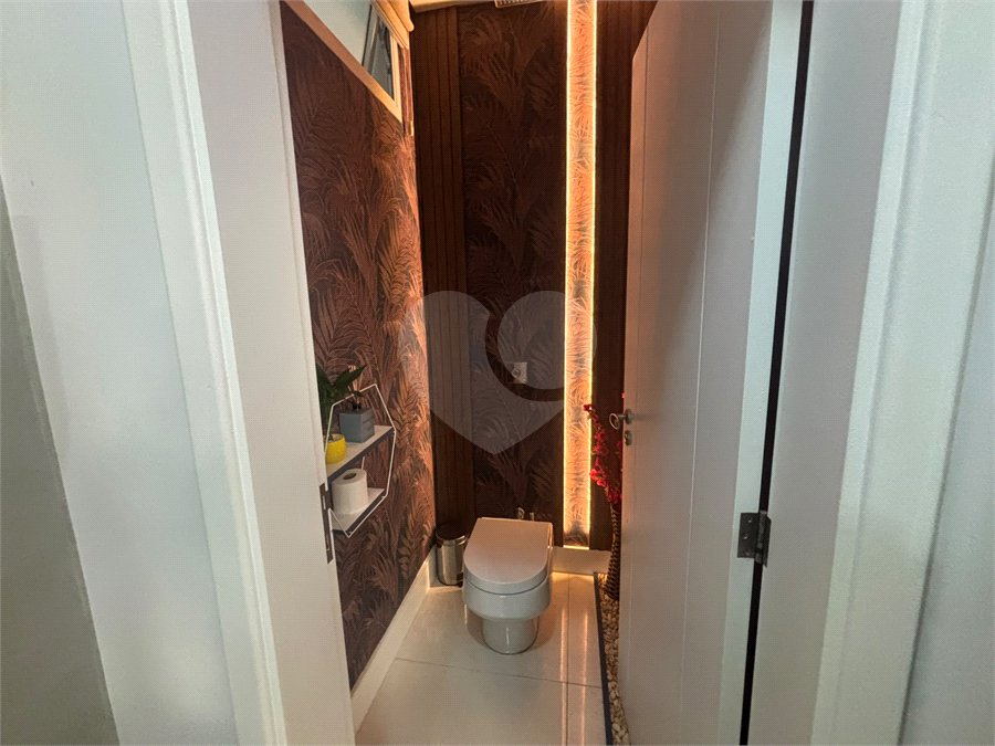 Casa à venda com 3 suítes no condomínio Residencial Chácara Ondina, Sorocaba - SP